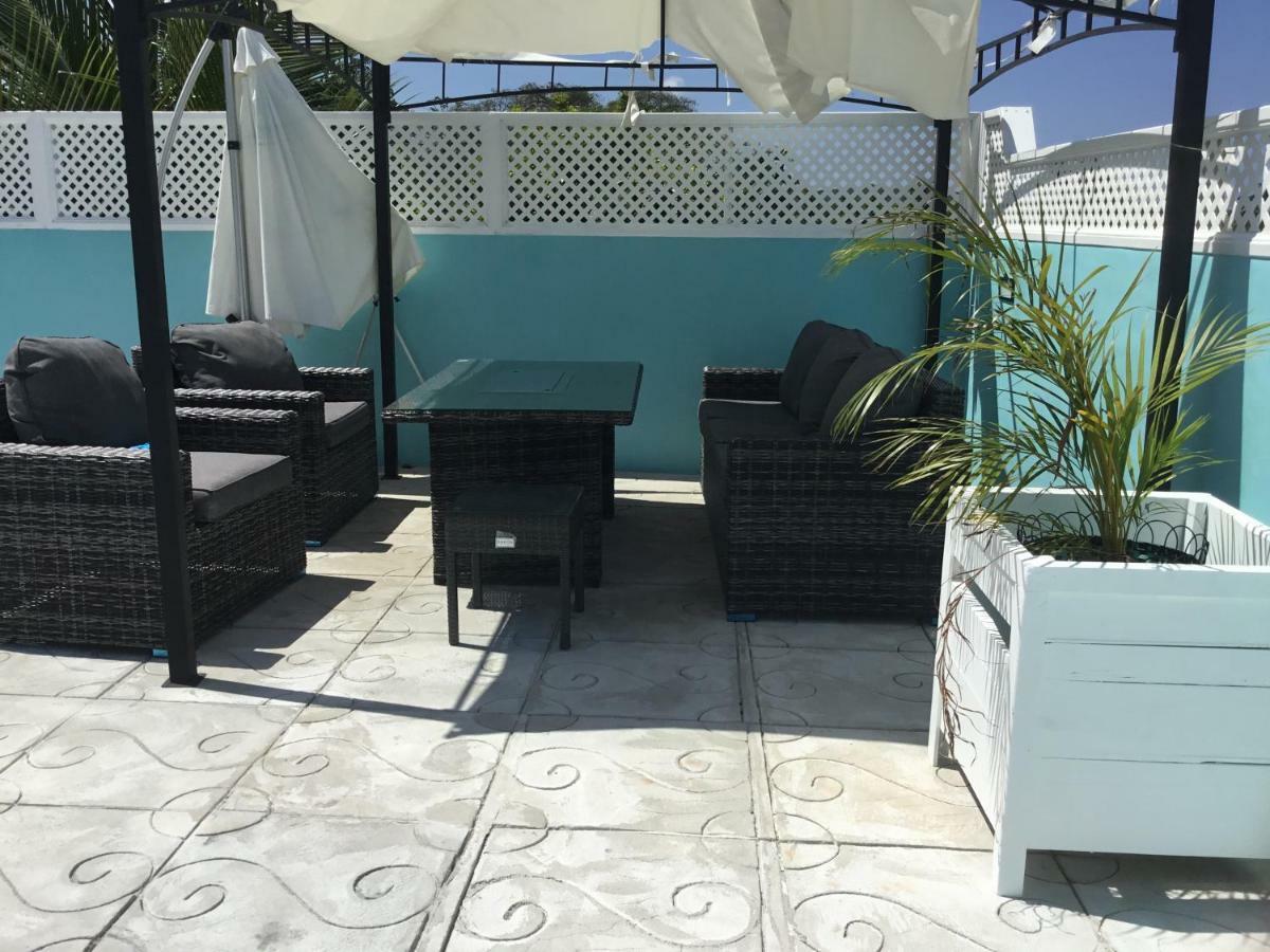 Cool Breeze Discovery Bay Exterior foto